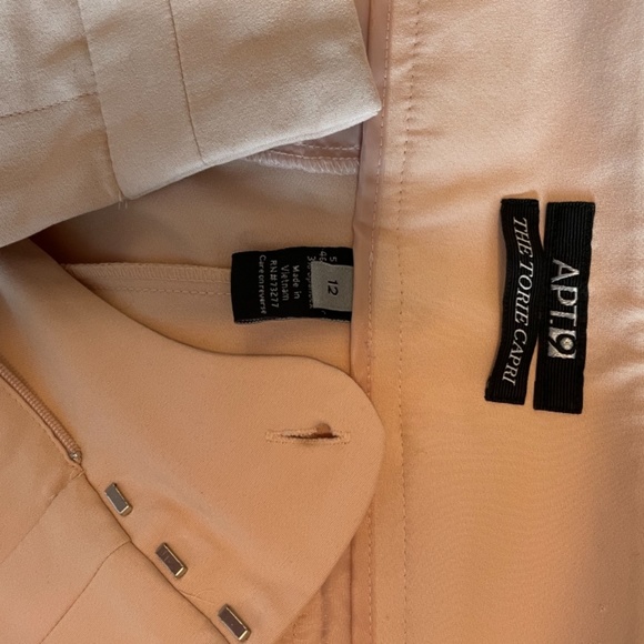 apt. 9 dress capris - Picture 3 of 6